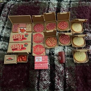 ***Reserved*** Pizza Hut Mini Brand Foodies Lot